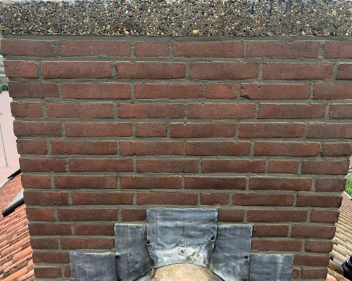 Schoorsteen laten renoveren door gespecialiseerd dakdekkersbedrijf